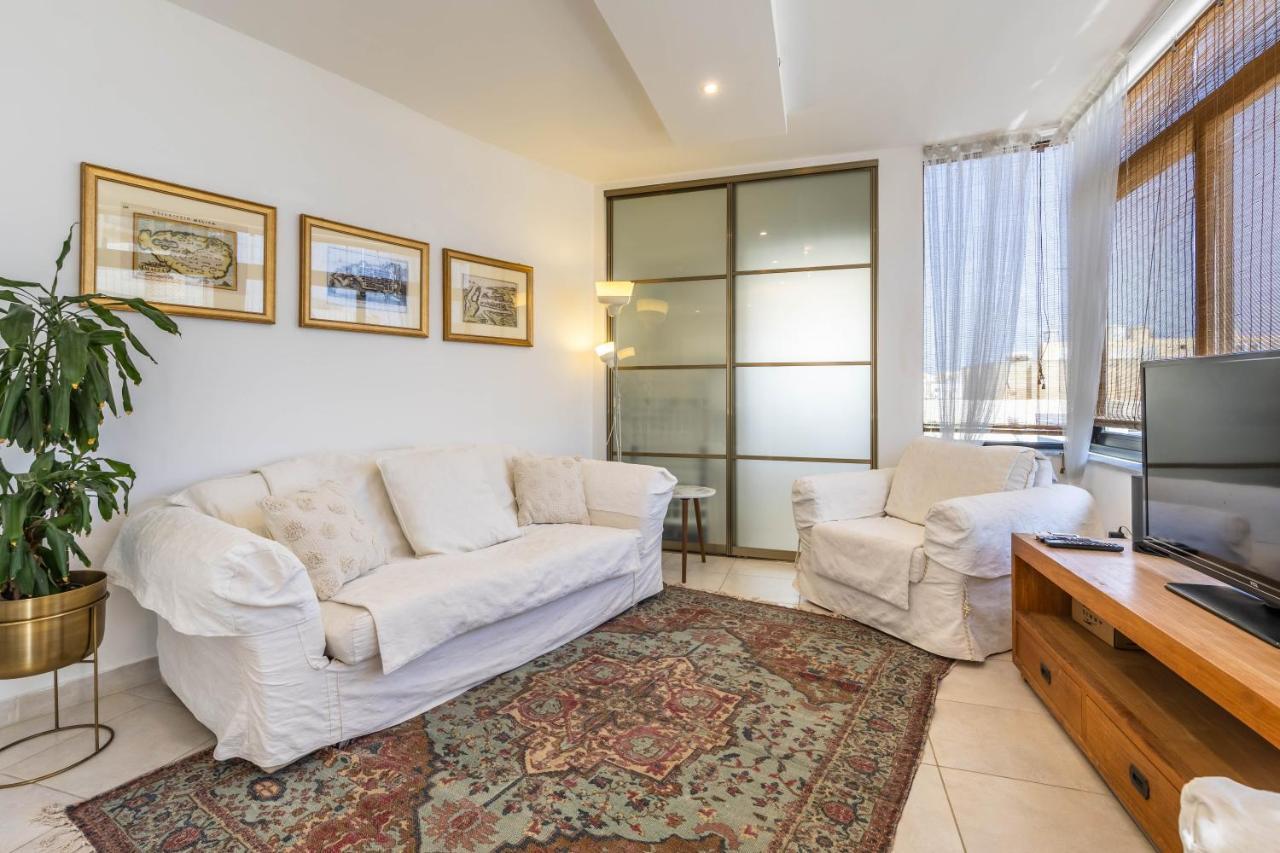 Apartmán Large Terrace Penthouse Sliema Exteriér fotografie