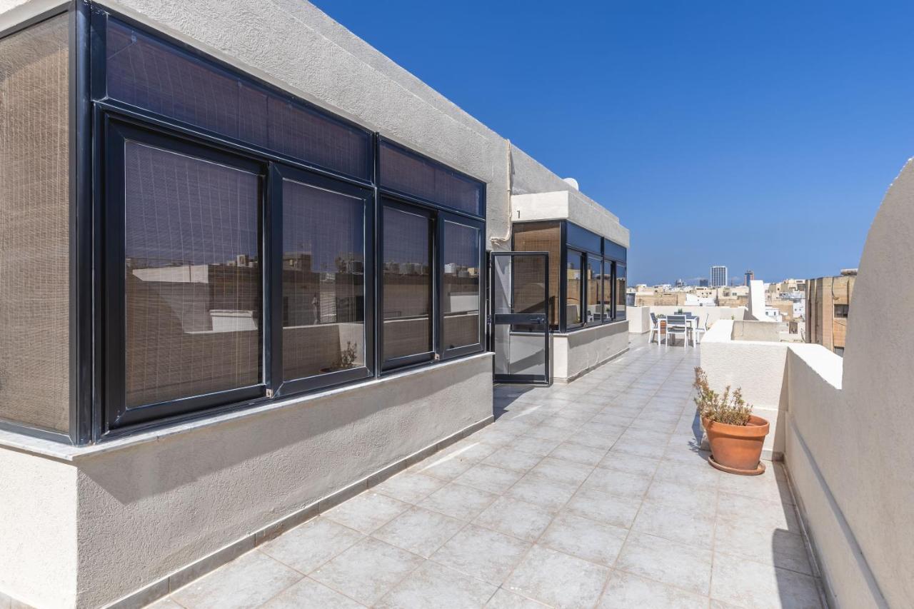 Apartmán Large Terrace Penthouse Sliema Exteriér fotografie